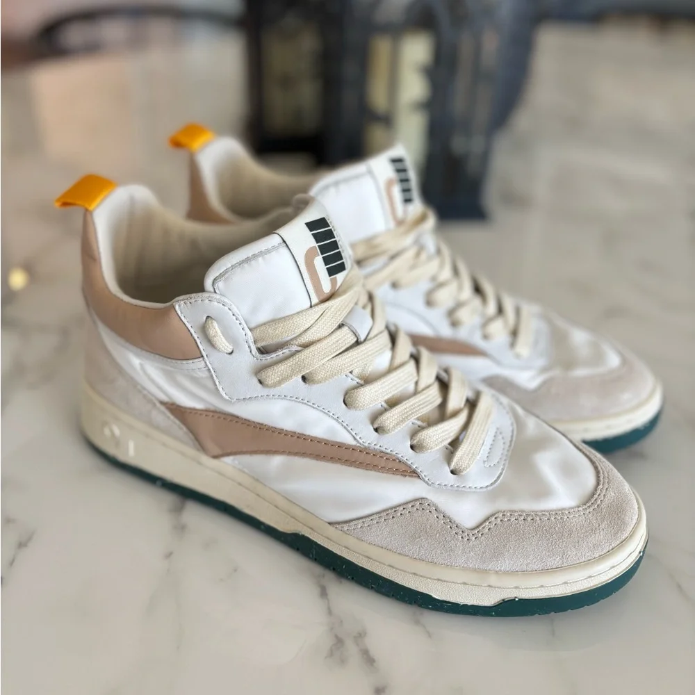 ONCEPT Women's Princeton Low Top Sneakers in Oak - Picture 9 of 9